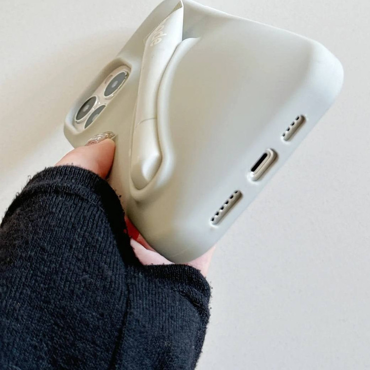 قاب آیفون 16 رود Rhode به همراه لیپ گلاس و پک