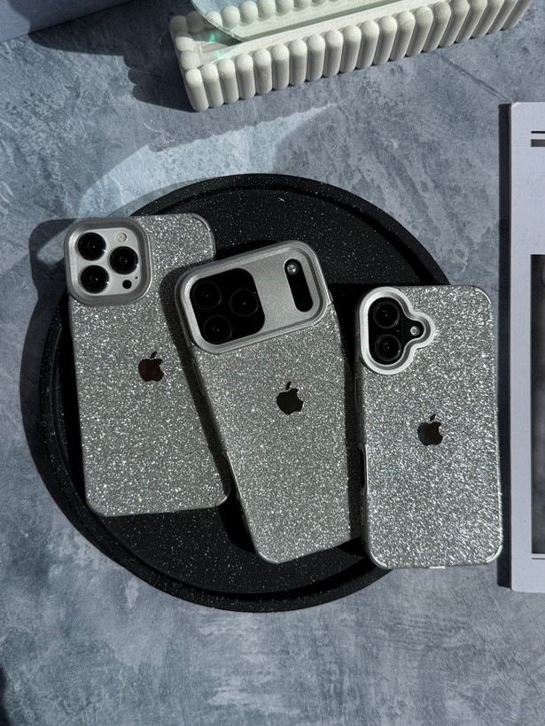 Shiny Glitter 17 pro max