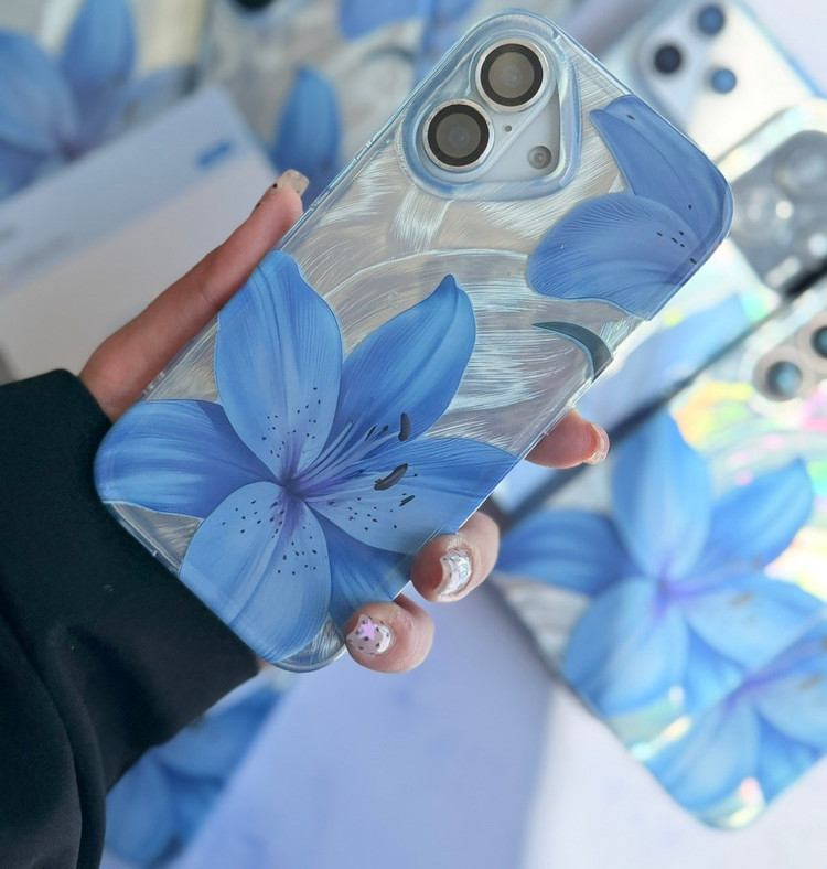 Lilium Brush Case